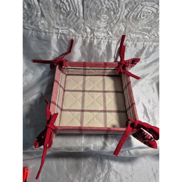 Park Designs Fabric Basket Or Liner Red/Green/Cream Plaid 8 x 8 - Picture 1 of 11